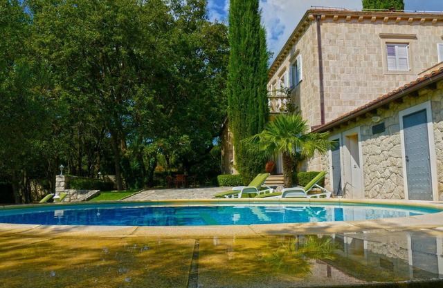 Luxury Villa T&K Heritage with Swimming Pool