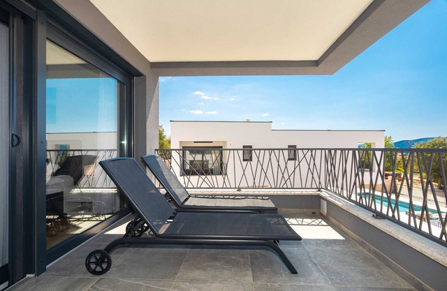 Luxury Villa VENUS with pool