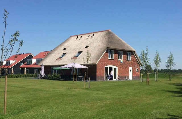 Luxury villa with six bathrooms, located in a national park