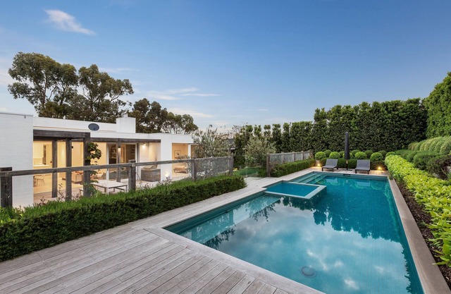 Luxury Villas Portsea Sanctuary (Heated Pool)