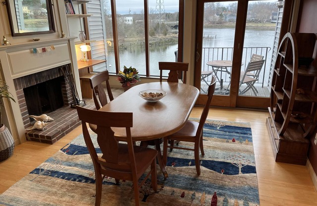 Luxury waterfront condo in downtown Portsmouth