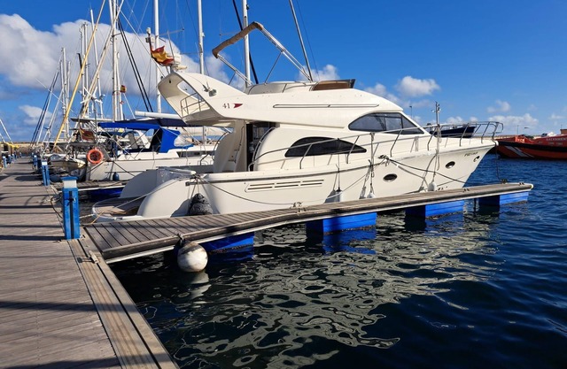 Luxury yacht Atrevida in Santa Cruz de Tenerife