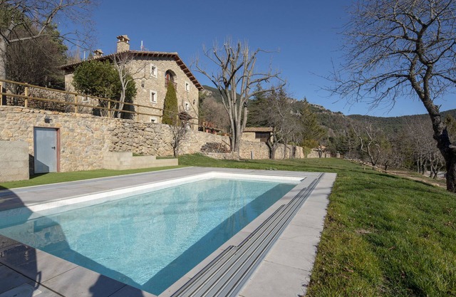 Masía El Pinatell, rural house in an idyllic location.