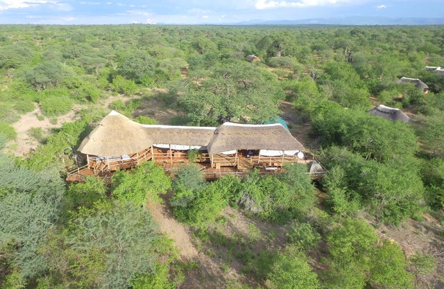 Mabata Makali Lodge & Campsite