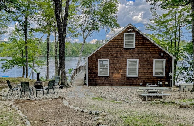 Maggie's Lakeside Cottage