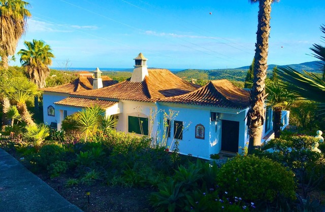 Magical VILLA "CASA KOI" in São Brás de Alportel