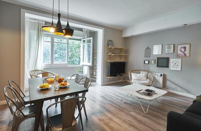 Magnificent 4 bedroom apartment in Eixample