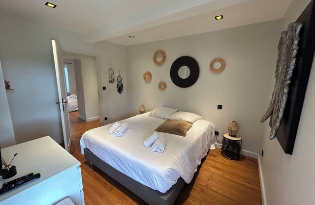 Magnificent guest room in an exceptional property.!