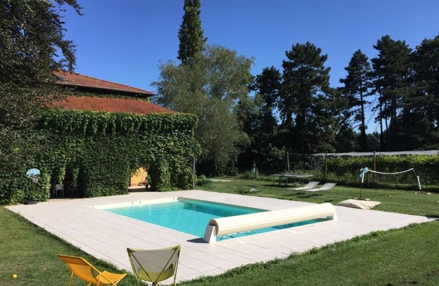 Magnificent Renovated Farmhouse 10 Min A7 - Ideal for family/friends get-togethers