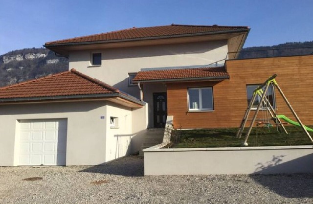 Magnificent villa with swimming pool between Annecy and Geneva
