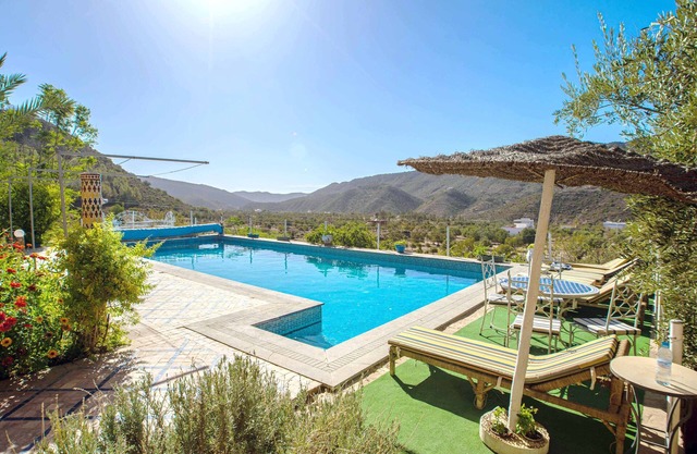Magnificient SUITE with panoramic mountain views