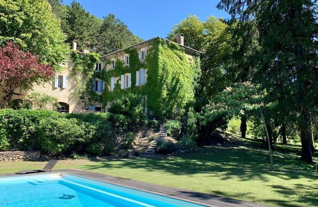 Magnifique Magnanerie du 19eme