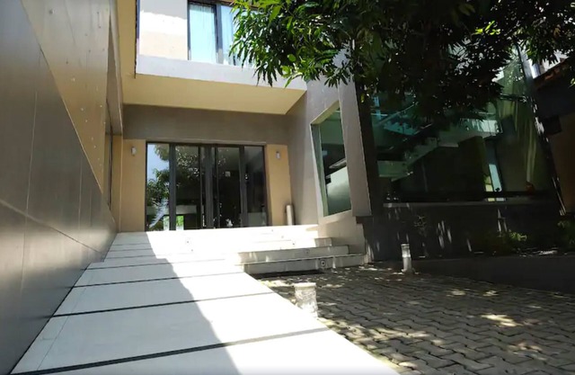 Magno Suites