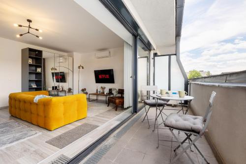 Magnolia Apartment Hotel