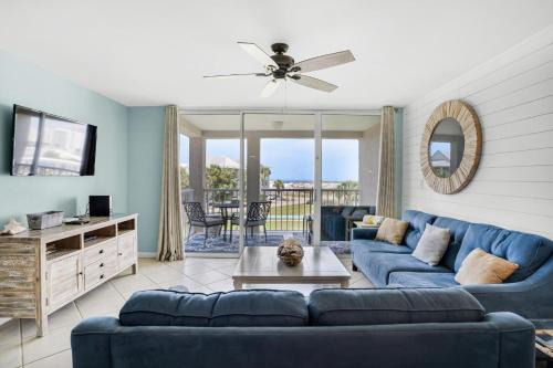 Magnolia House #202
