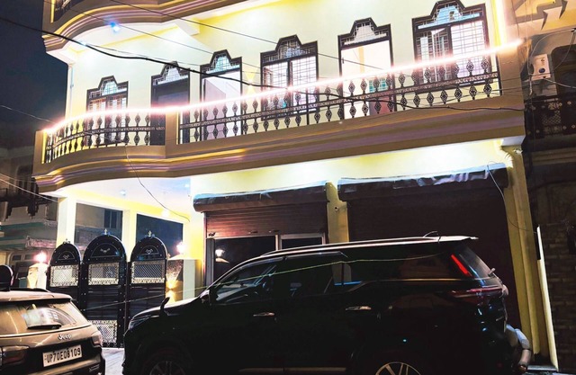 maha kumbh highseas hotel
