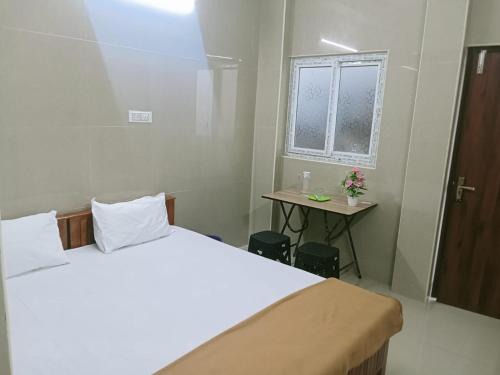 Mahilagam rooms & stays