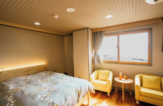 Main building 301 Westernstyle room double bed /Shimoda Shizuoka