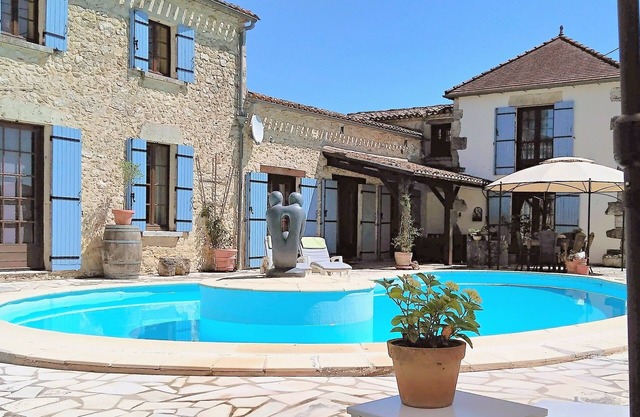 Maison à votre santé, room Vue de château, B&B close to Saint-Emilion, Bordeaux