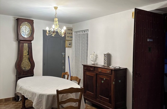 Maison 8 Couchages au Calme au Pieds des Montagnes
