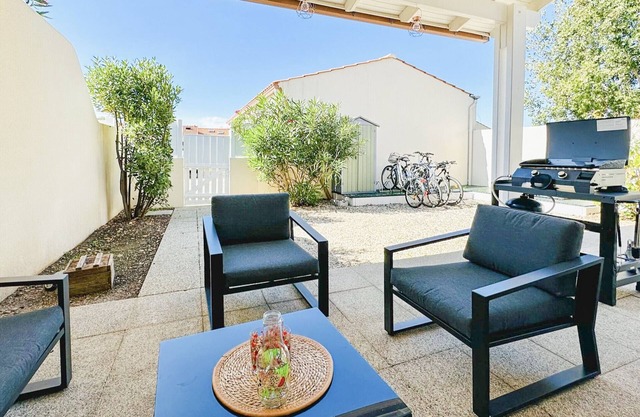 Maison au calme avec piscine commune aux Sables d'Olonne