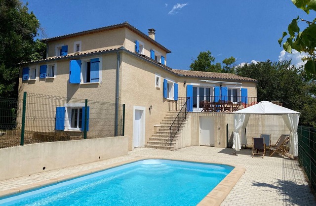 Maison au Coeur des Cévennes Avec Piscine Privée