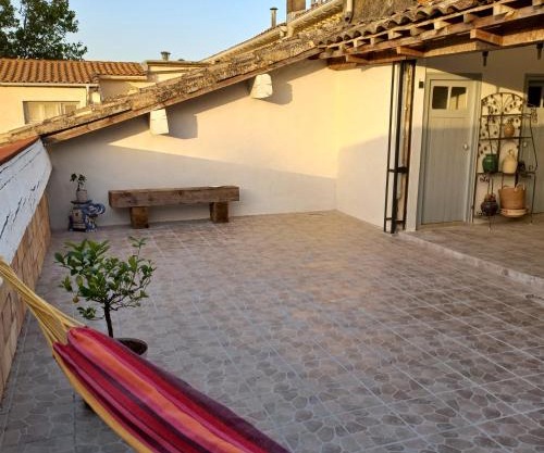 Maison avec superbe terrasse tropézienne