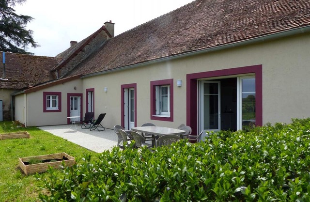 "Maison Confortable en Campagne avec Terrasse, Wi-Fi, Parking Privé et Accessibilité PMR"
