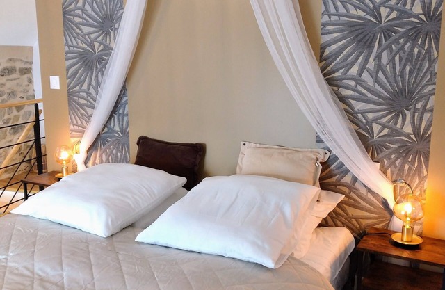 Maison Cosy au Pied de la Forteresse Royale
