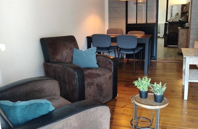 Maison Dans le Village de Seix, Base Idéale Pour Toute Activité en Montagne