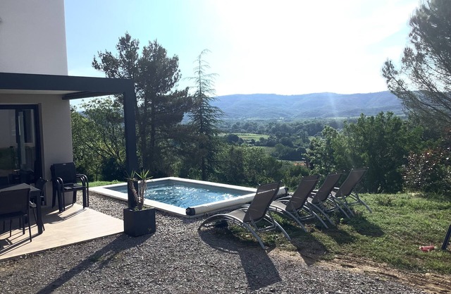 Maison de 6 Personnes Avec Piscine à 10 mn à Pied dun Site Classé