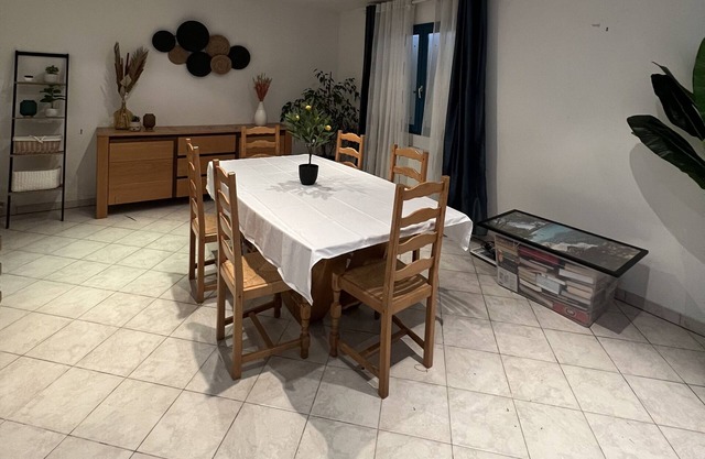 Maison de Campagne Avec Parc et Piscine Privée