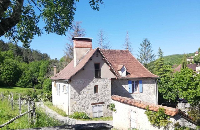Maison de Campagne au Calme Avec Accès Piscine