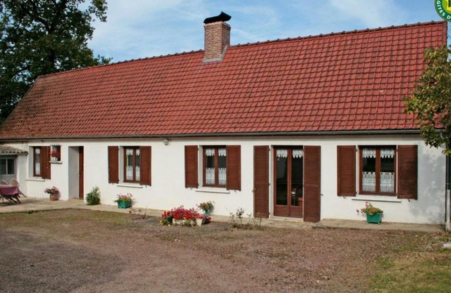 Maison de campagne avec cheminée, jardin clos et équipements modernes – à Herly - FR-1-376-10