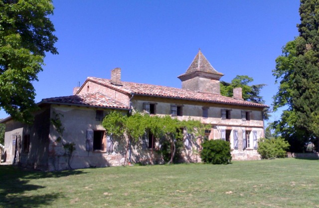 Maison de Caractère Avec Pigeonnier et Piscine