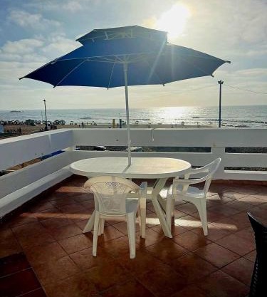 Maison de plage pied dans l'eau pour familles
