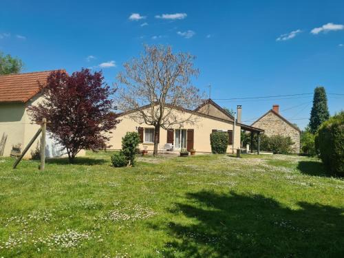 Maison de vacances en Berry avec jardin clos, proche plage et sentiers, animaux acceptés - FR-1-591-319