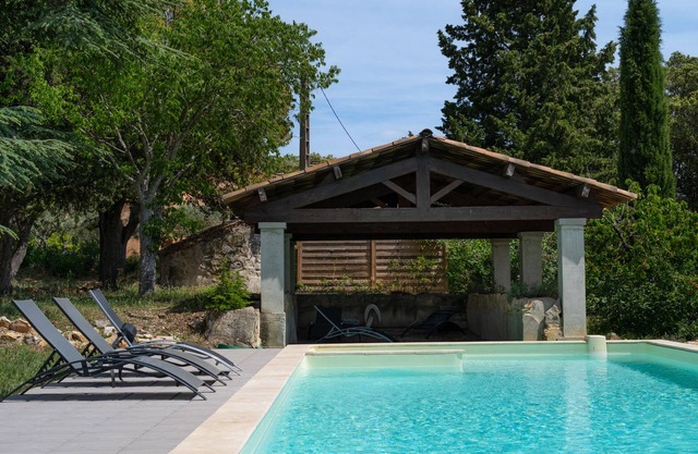 Maison en pleine nature au calme.