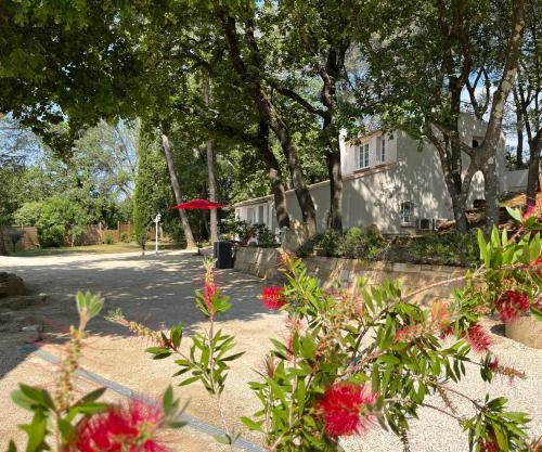 Maison en pleine nature -Domaine des mille pierres