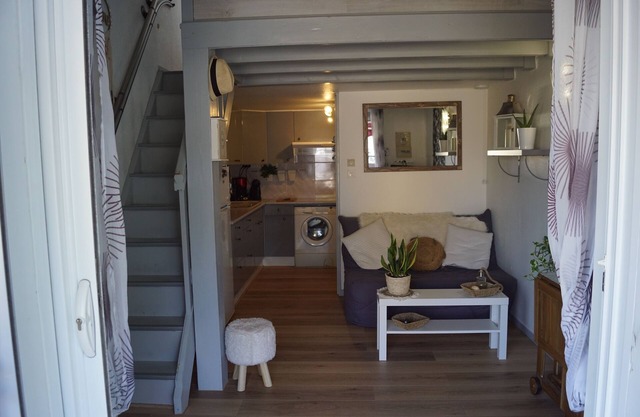 MAISON ENTRE MER ET LAC MARIN 3 *