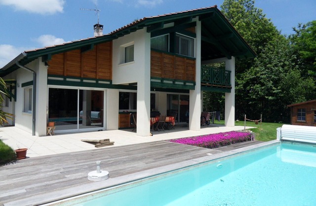 Maison Pays Basque Avec Piscine