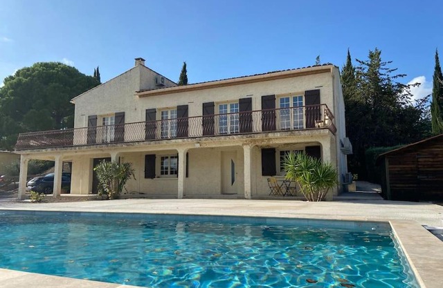 Maison proche du Lac du Salagou