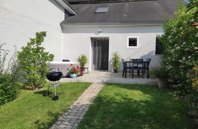 Maison Proche Lourdes, 7 Couchages. Calme, Jardin Clos