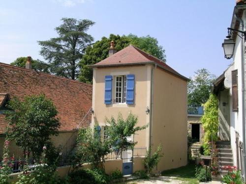 Maison rénovée avec vue sur château, animaux acceptés, terrasse panoramique - FR-1-489-164