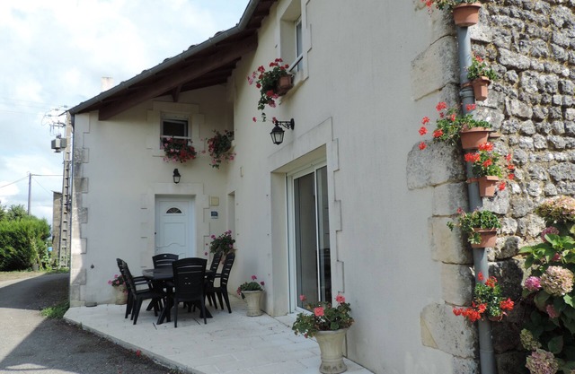Maison sur Propriété Viticole, Avec Piscine Chauffée