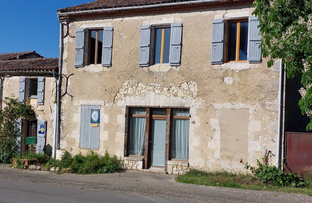 Maison Typique Gasconne de Village Avec Jardin
