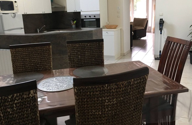 Maisonette 500m from Vertou station