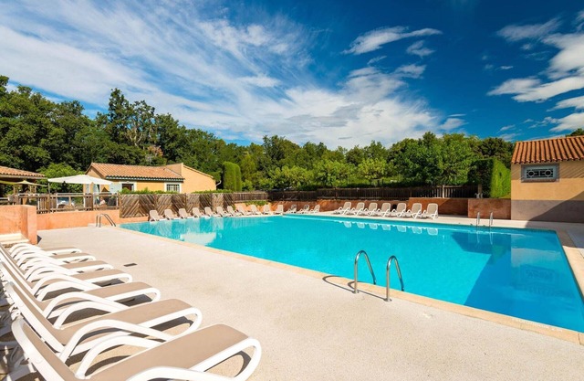 Maisonette in Gaujac near Provencal Village