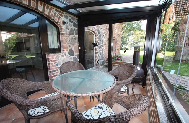 Maisonette with winter garden and view of lake and courtyard - Ferienhof Löschebrand