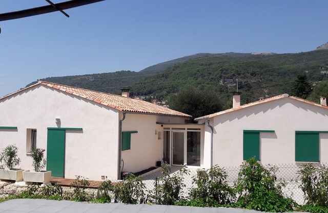 MAISONNETTE INDEPENDANTE OF 42M2 NEAR VILLAGE CLASS OF TOURRETTES SUR LOUP